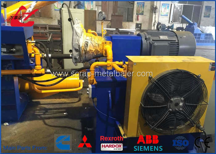 Yellow Horizontal Scrap Metal Baler / Automatic Control Hydraulic Scrap Baling Machine 18.5kw ~ 110kw