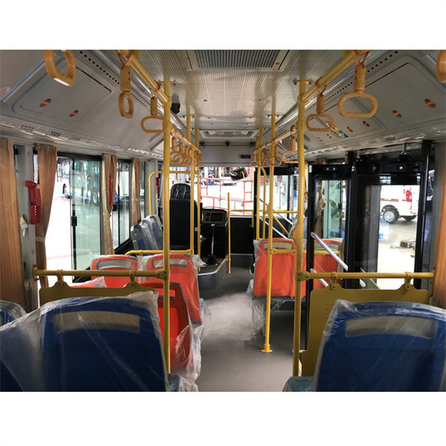 7.3m 25 Seater Bus LHD Euro 4 Emission Yuchai Diesel Shuttle Bus