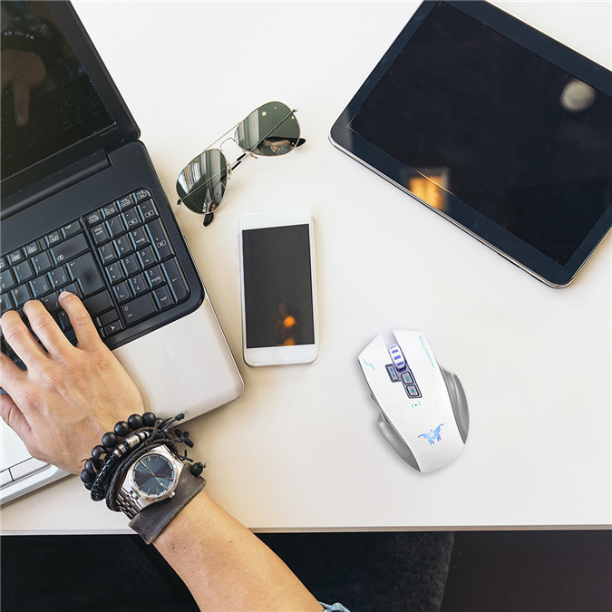 Combatwing 30m 3V Wireless Optical Gaming Computer Mouse
