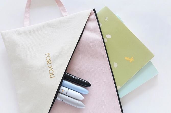 Professional Cosmetic Bag Canvas Zipper Pouch Wholesale, Private Label Makeup Bag, Canvas Bag with Zipper bagplastics