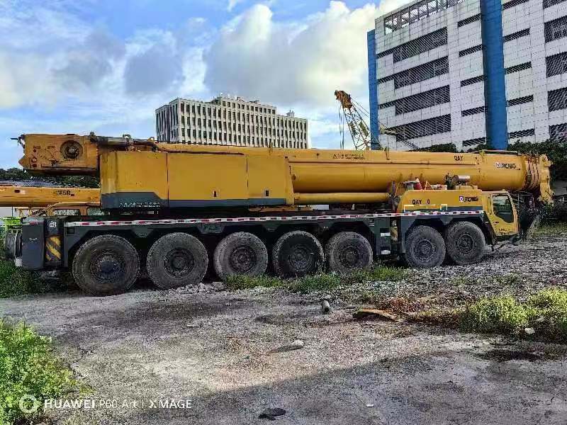 300ton Truck Crane Construction Equipment Terrian Mobile Crane Used Crane