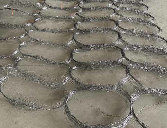 Capture Wire Barrier Obstacle Tanks anti tank track wrapping wire mesh