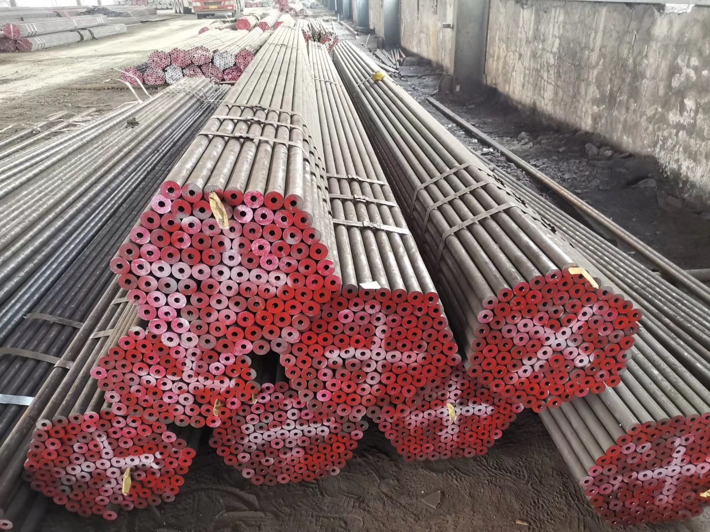 A106 Gr.B Carbon Steel Pipe JIS GS Seamless Hot Rolled 75x75