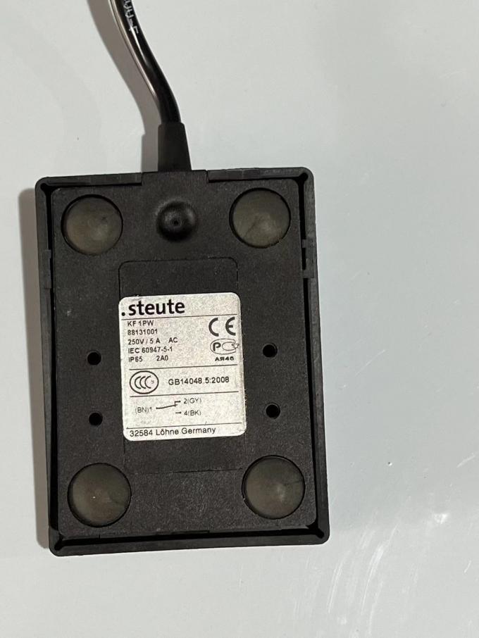 923934.0232  switch Kalmar Reach Stacker Parts 3