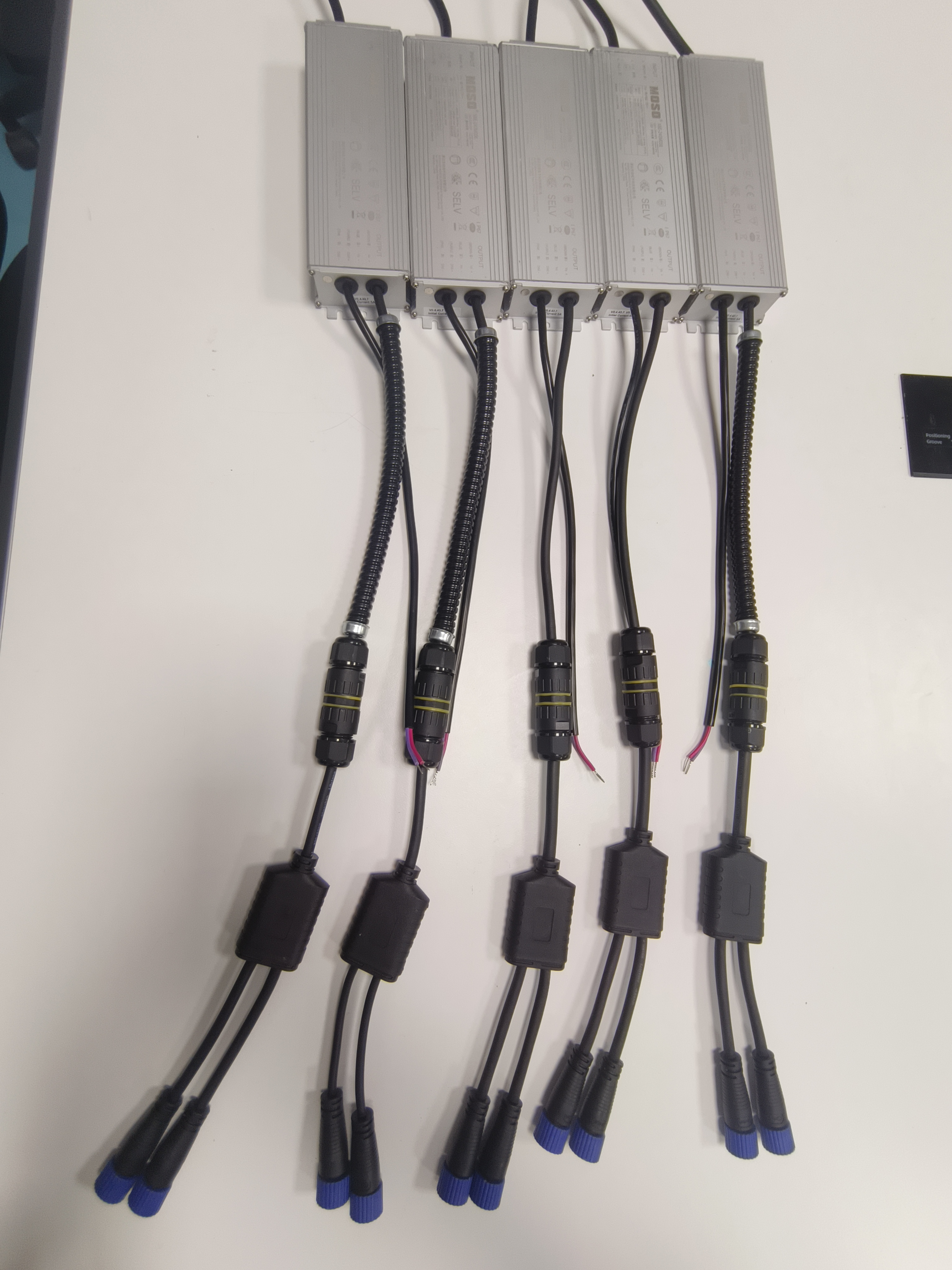 female header socket