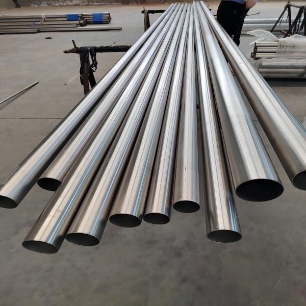 China manufacturer ASTM B338 Gr1 Welding Titanium Pipe in stock