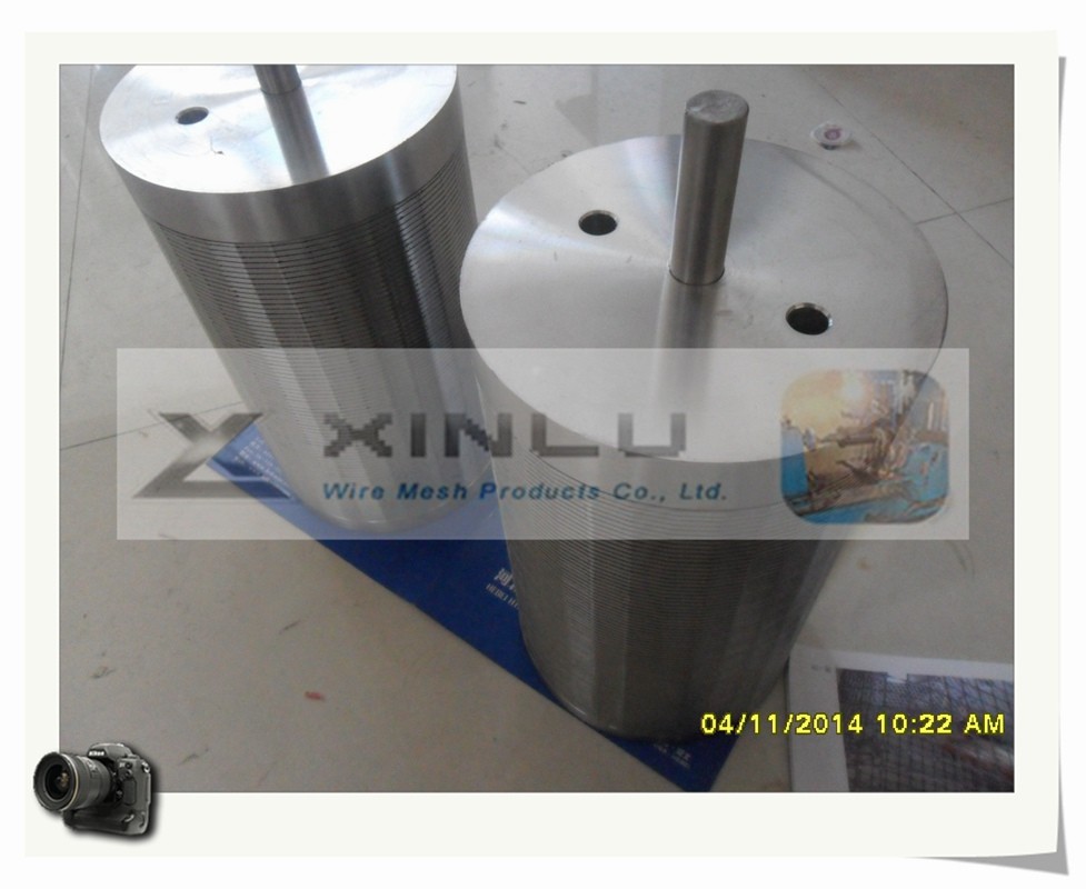 3.3 X 6.5mm Stainless Steel Wedge Wire 0.7mm Slot Cylindrical Strainer Customized