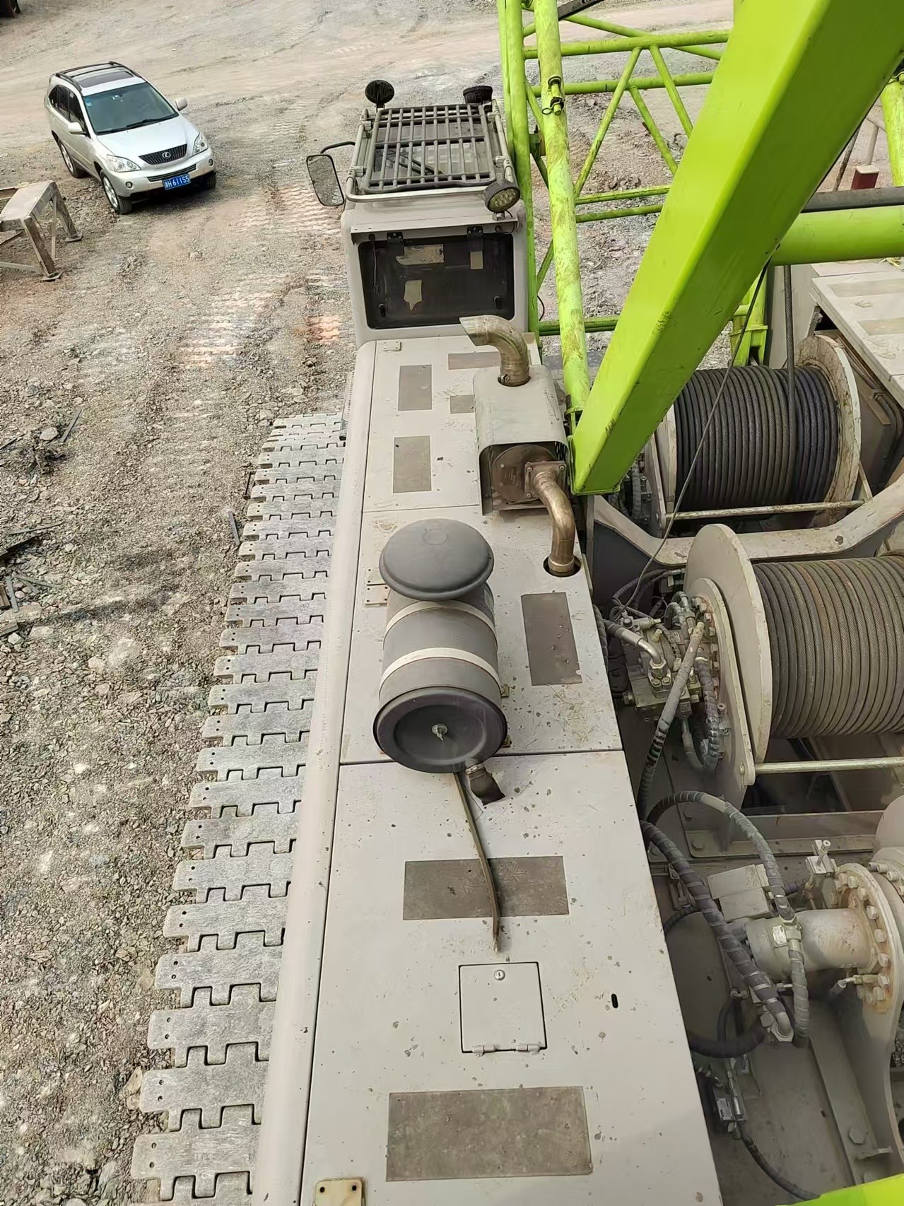 2021 ZOOMLION ZCC1000V Crawler Crane 100 Tons For Utility Road And Bridge Applications