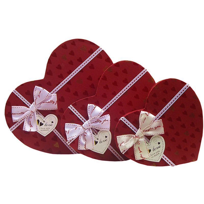 Fashion Luxury High Custom Christmas Seasonal Red Color Heart Shaped Lid and Base Paper Packaging Chocolate Box