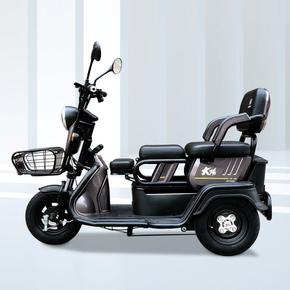 Environmental Motorcycle Tricycle For Adult Leisure From 1950mm*800mm*1050mm