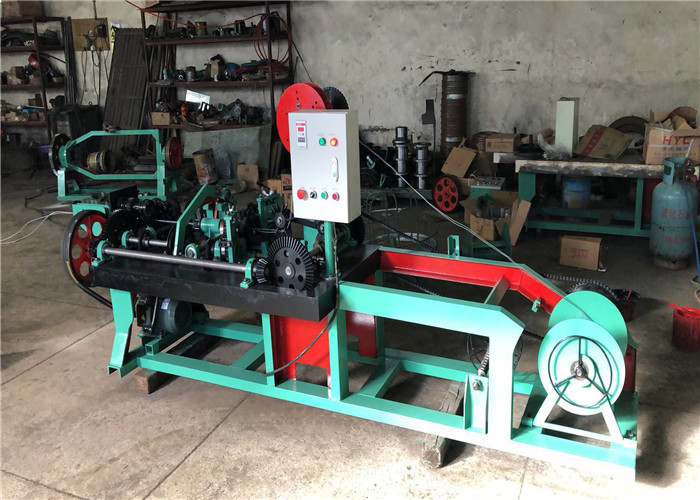 Positve / Negative Barbed Wire Mesh Making Machine , Fencing Wire Making Machine