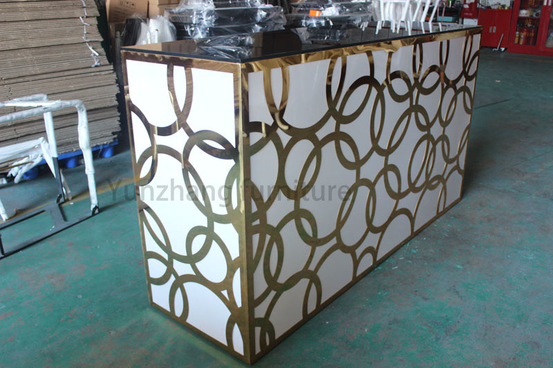 Rectangular Living Room Bar Shelf With Wheels Removable Durable Hotel Furniture