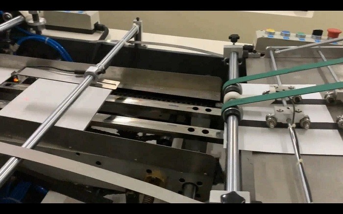 Fully Multi - Functions Hardcover Book Machine Doing Window Quick Positioning