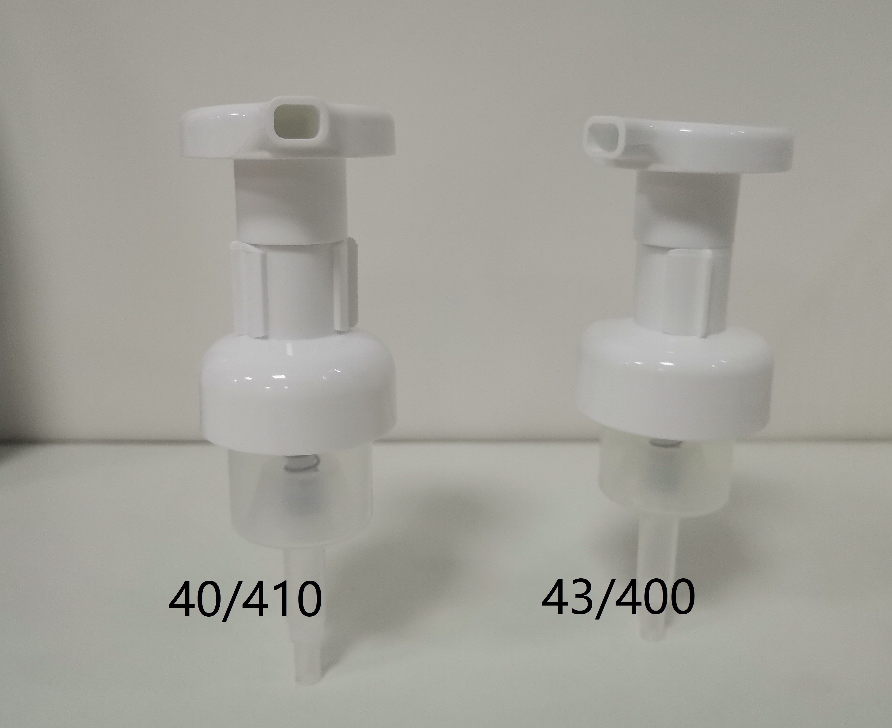 Smooth Skin Cream Dispenser Plastic Foam Pump For Facecare With 0.8 Cc Output