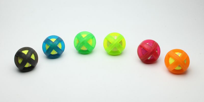 Color Mix Durable TPR Dog Toy Large Plastic Toy Balls ODM Services