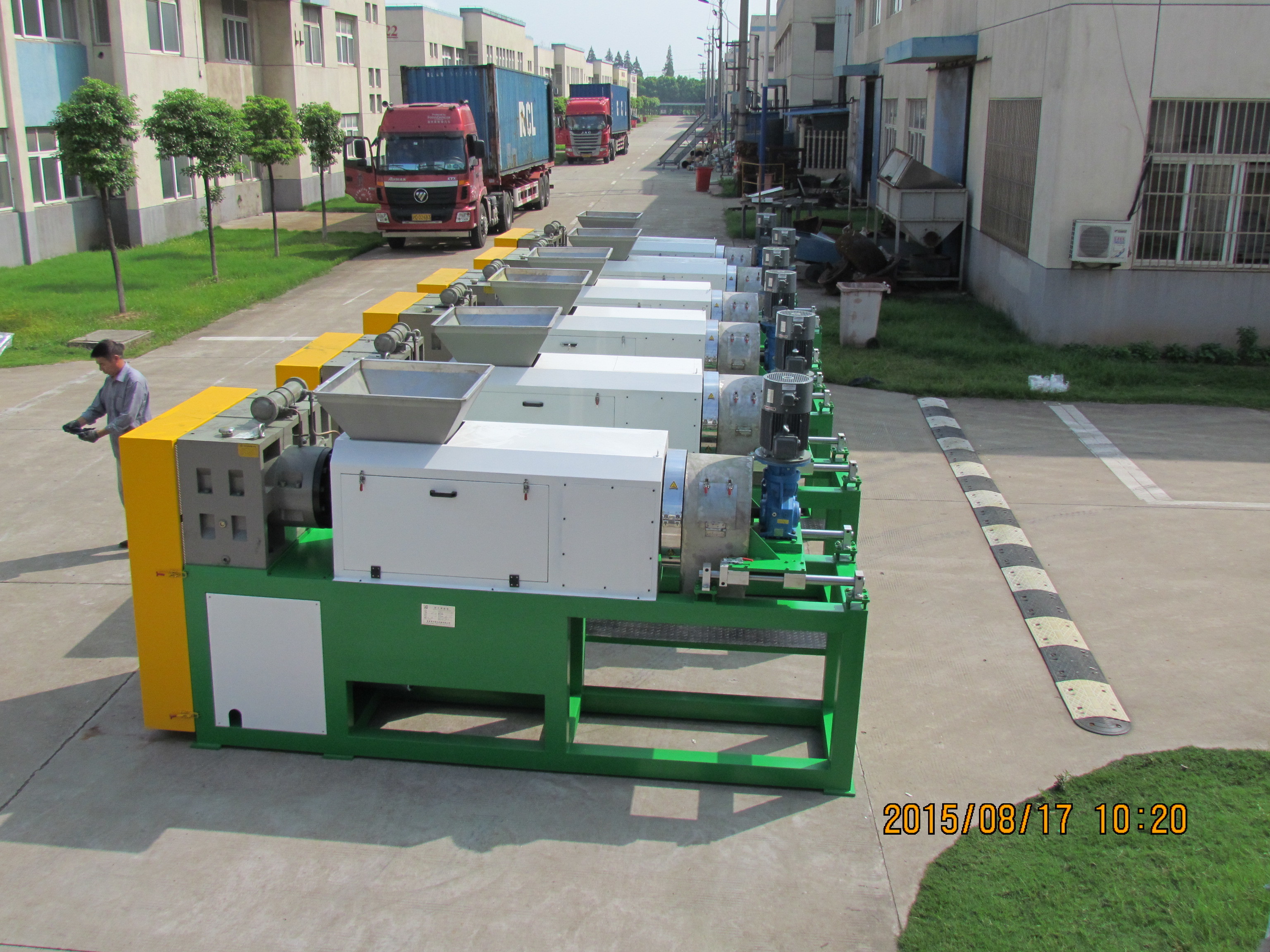 75kw magnetic heating Plastic Squeezing Machine