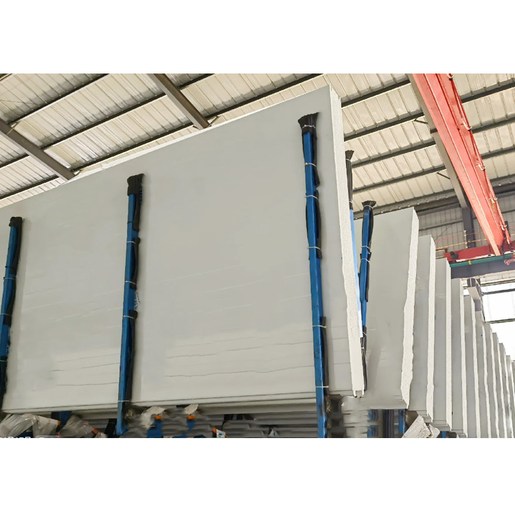 Seamless Connection Metal Panel Polyurethane Sandwich Roof Insulation Board for Canada
