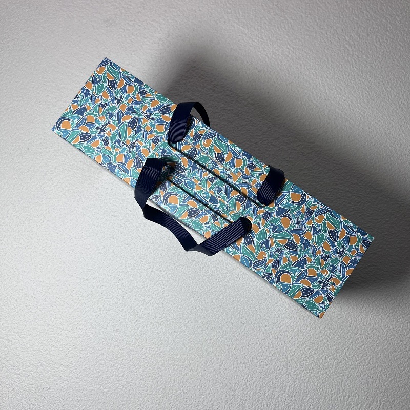 Custom Flower Pattern Folding Packaging Gift Box for Gift Storage