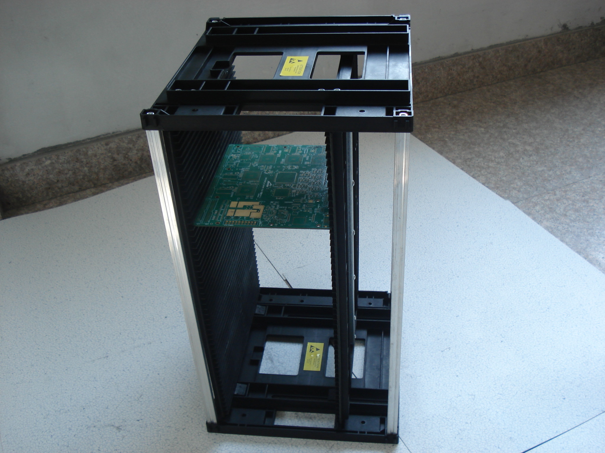 Weight 4.0KG ESD Magazine Rack Small Size 355 X 315 X 305mm ISO9001 Approved