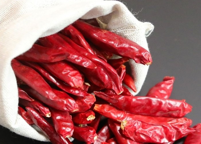 Jinta Chili Peppers The Perfect Ingredient for Hot Pot Hot Sauce and Spicy Snacks