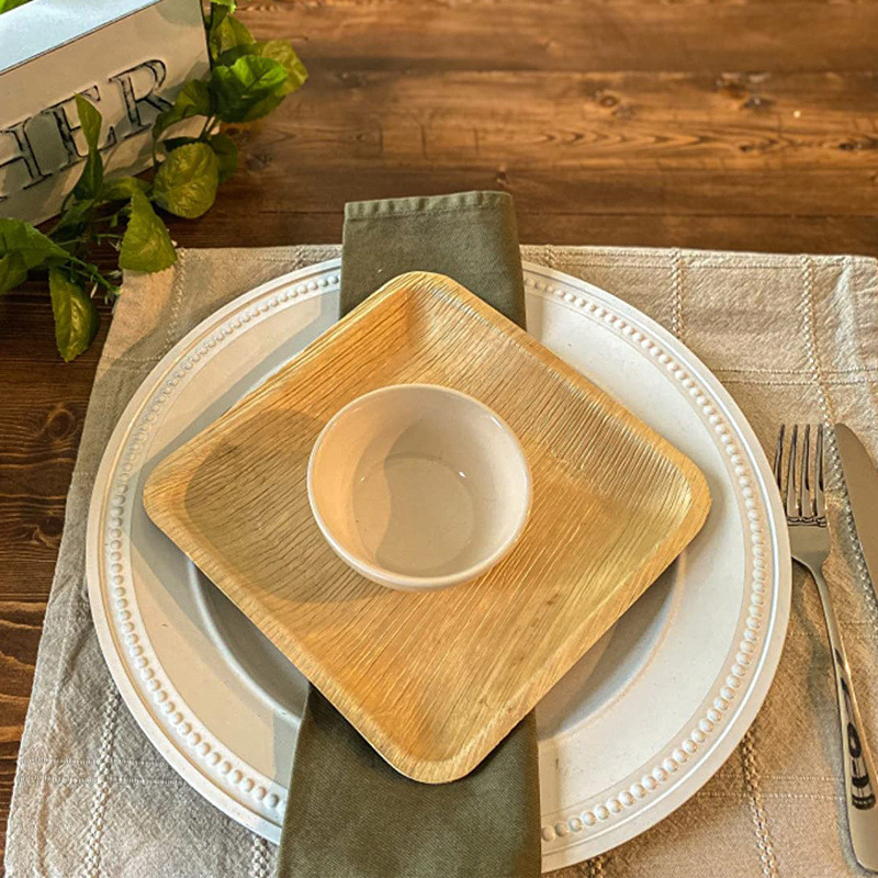 Anti Puncture 8 Inch Square Palm Leaf Disposable Plates For Party