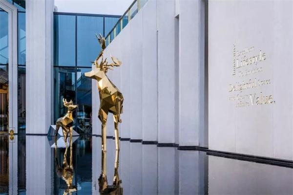 Stainless Steel Garden Animal Sculptures Geometric Polished Large Metal Deer