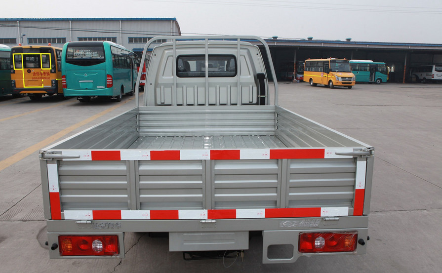 Electric mini truck made in China , 2 seats , better choice than Mitsubishi van & Toyota light pickup truck