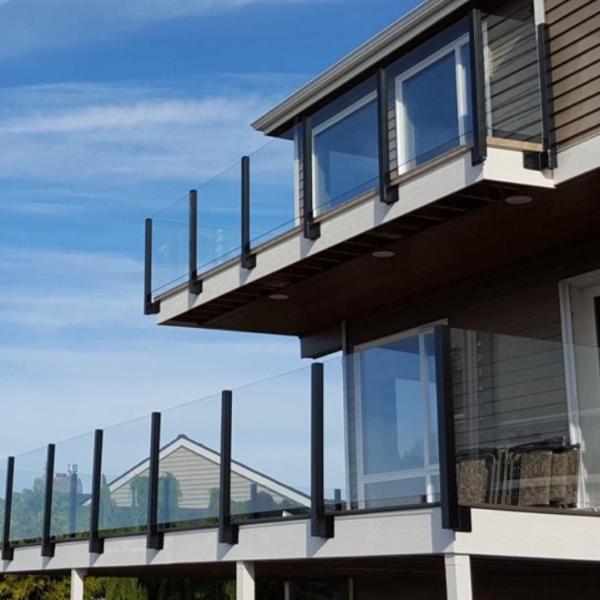 Interior Frameless Glass Railing Curved Stairs 10mm 12mm Thick Toughened Glass