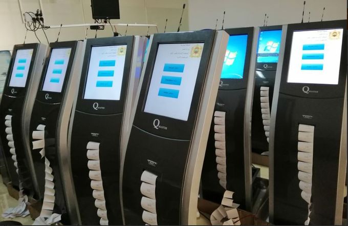 queuing ticket ispenser machine 