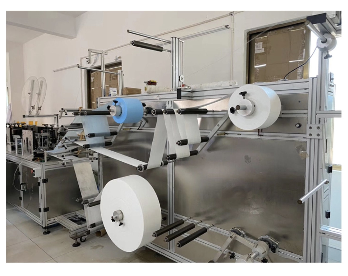 Automatic Disposable Nose Mask Making Machine , Mouth Cover Machine Convenient Maintenance