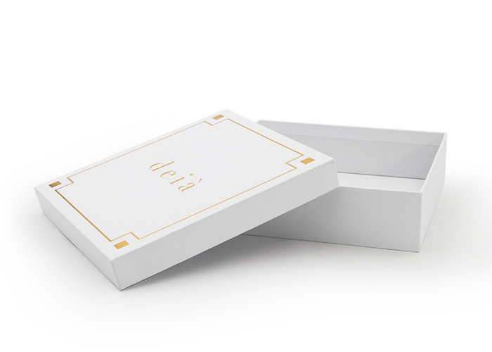 Fashionable Rigid Cardboard Boxes Makeup Gift Box White Hot Stamping
