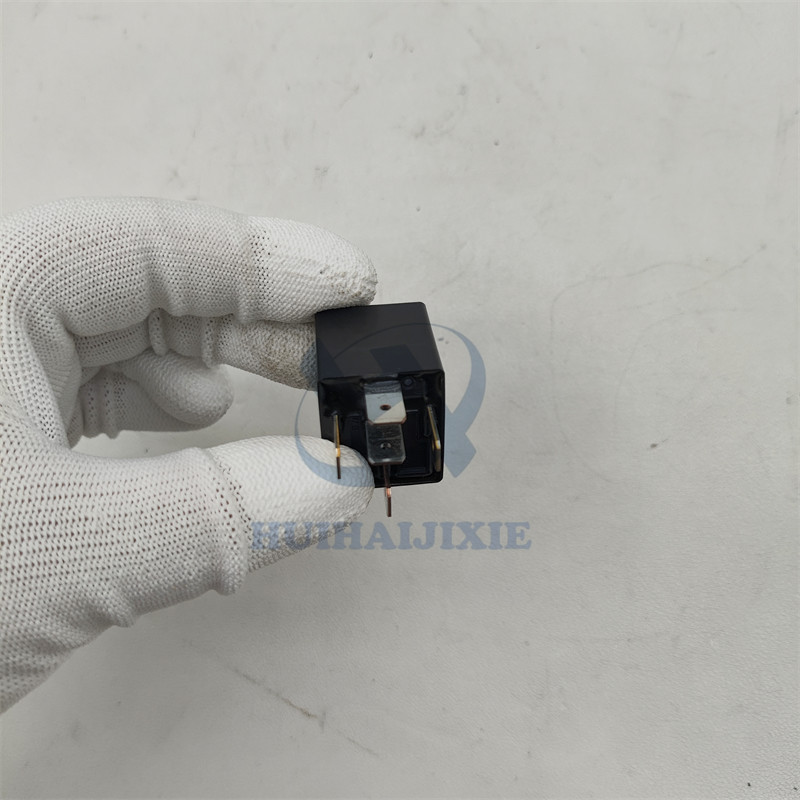 Excavator Spare Parts 24V 20A 5Pin Power Relay 14630764 for EC210 240 360 460 Excavator 146-30764