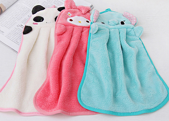 Cute cartoon kitchen super absorbent hanging towel non-hairing thick coral fleece towel