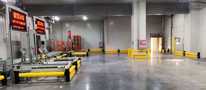 Flexible Pedestrian Barrier  Anti-Collision Guardrails Warehouse Safety Barrier Traffic Guardrails