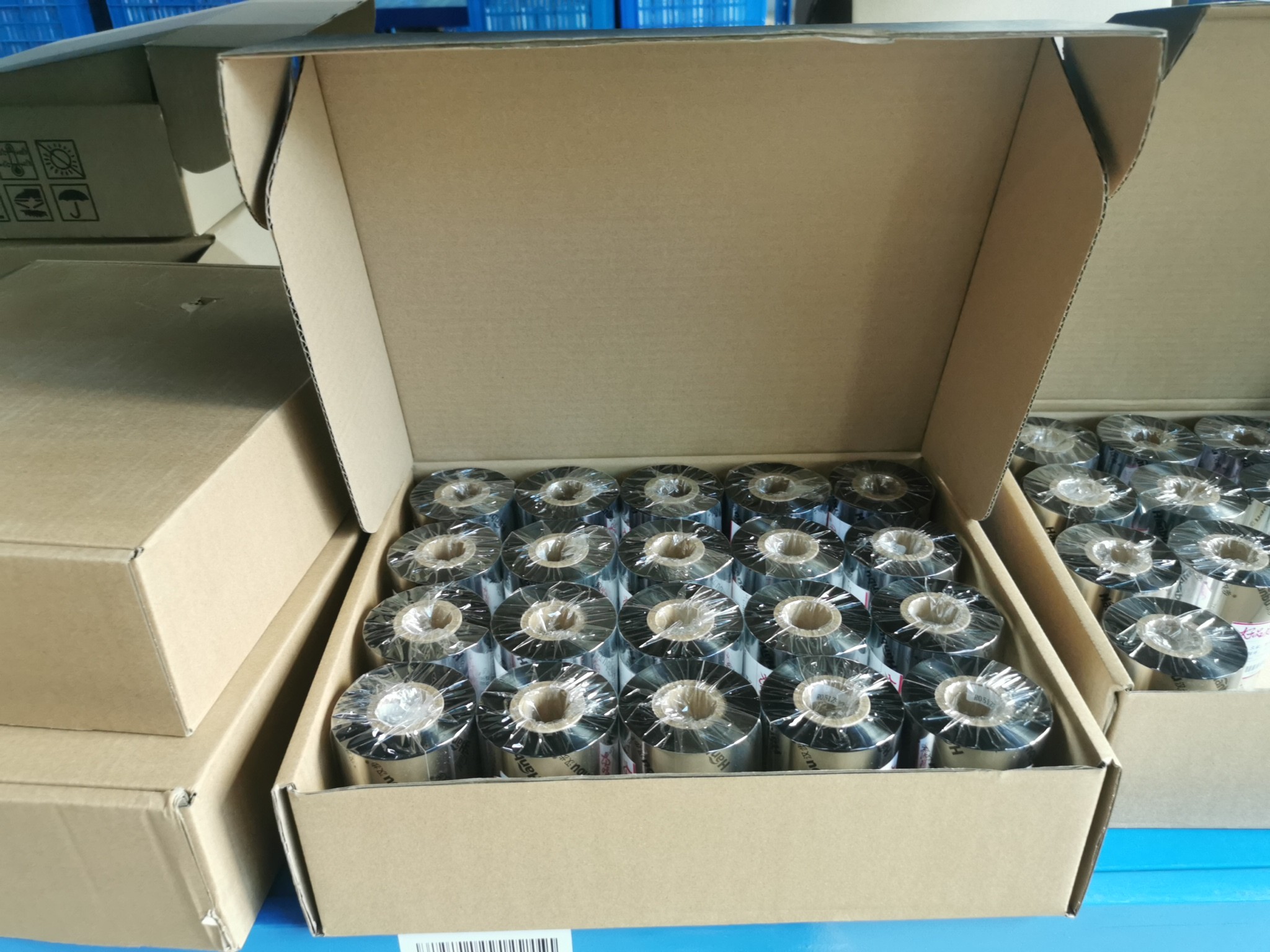 Wax Resin Black Thermal Transfer Ink Ribbon 110*300 for Label Printer