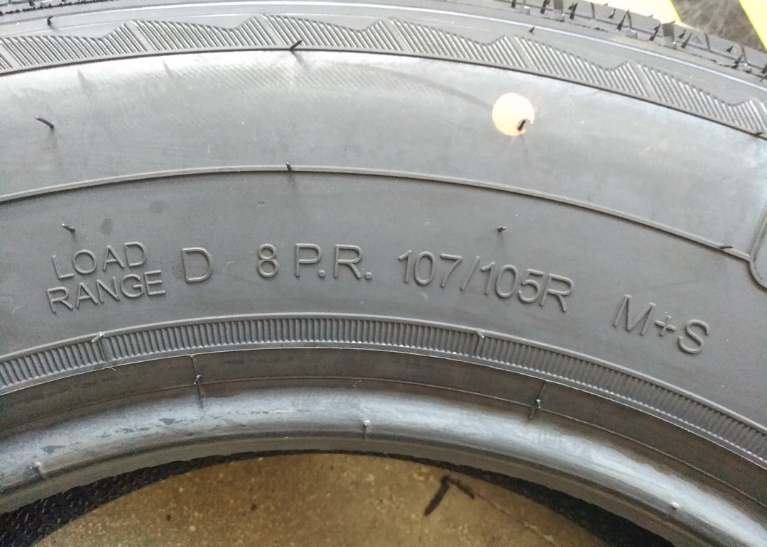 All Season Mud Tires For Trucks 195/75R16LT Well Performance Of Water Draining