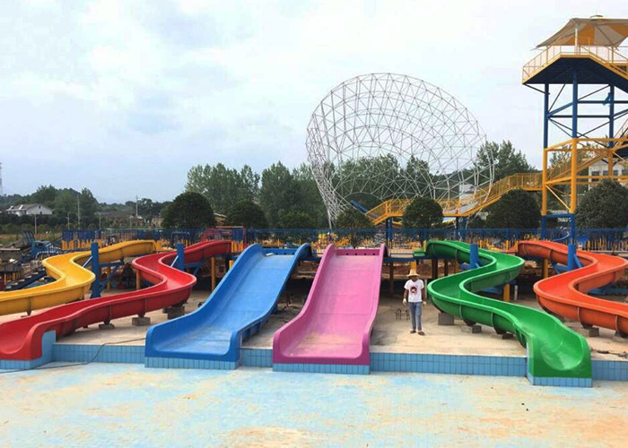 Outdoor Commercial Theme Park Water Slide Customized For Kids And Adults