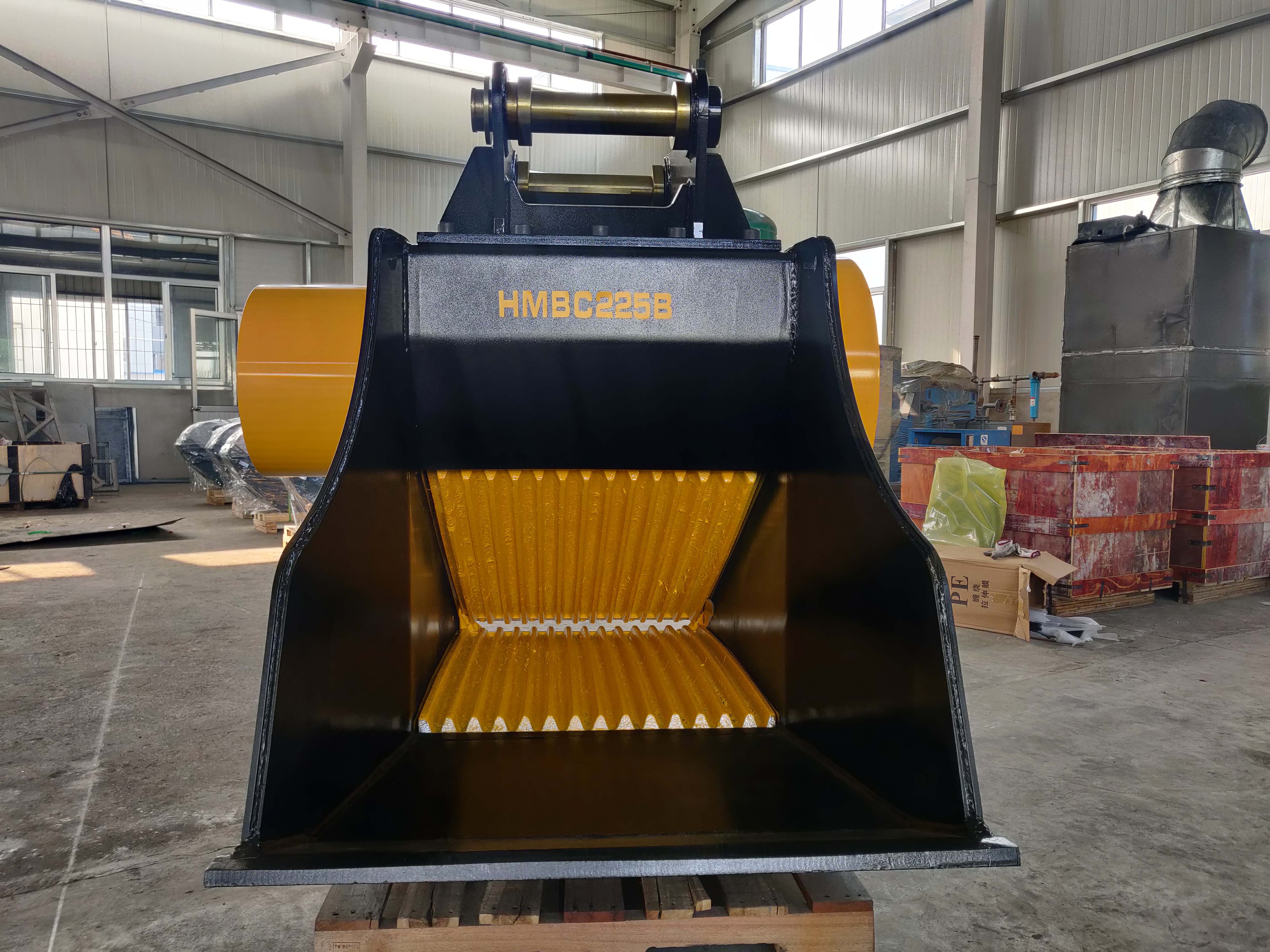 20T Excavator Rock Crusher Bucket Heavy Duty Construction Machine Attachment