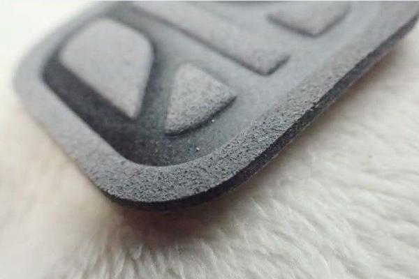 Gray Soft Environmentally Friendly Microfiber Label , Costom High Frequency Logo