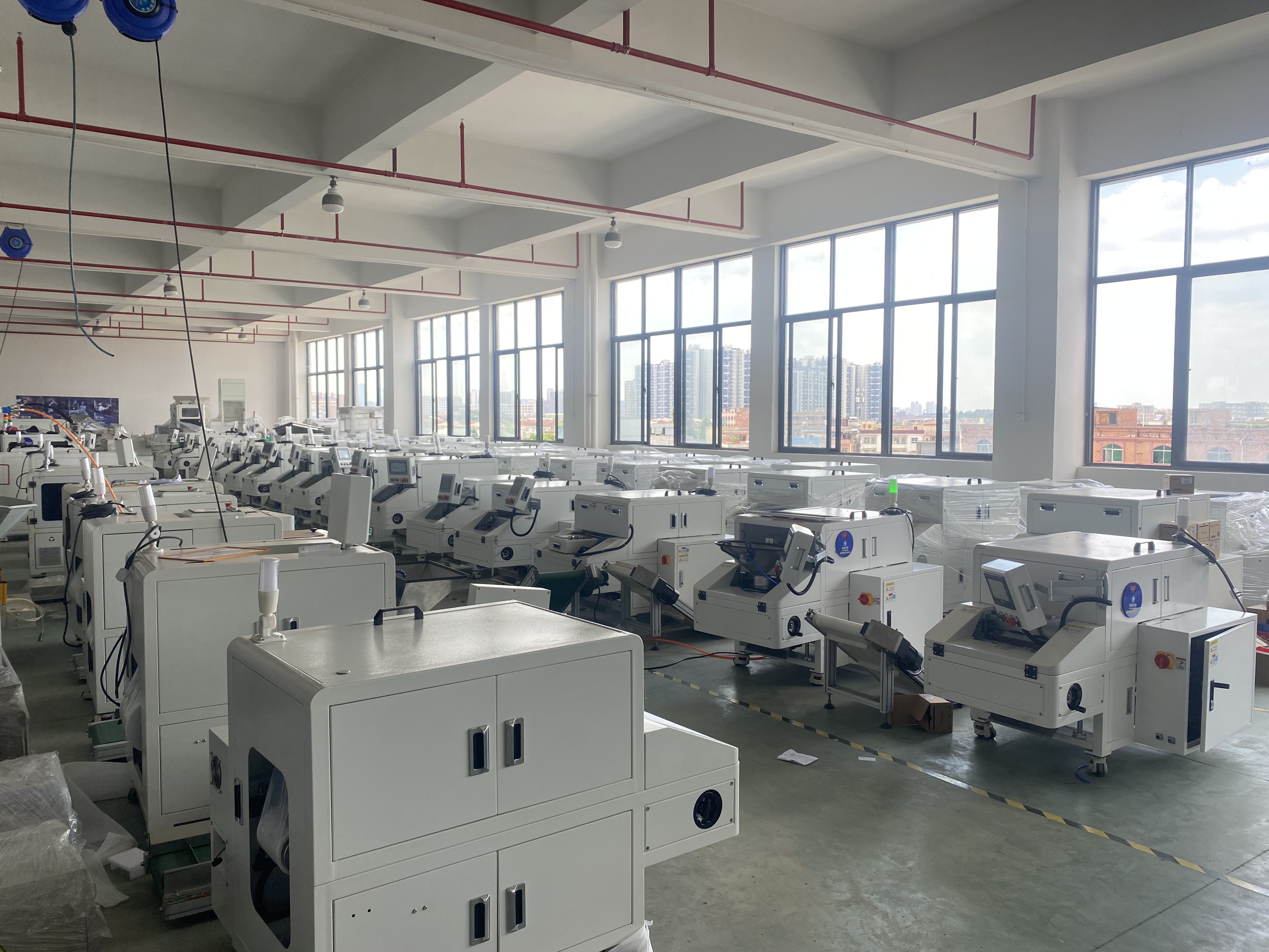 Visual Counting Packaging System Safeguarding Your Fasteners with Speed and Precision