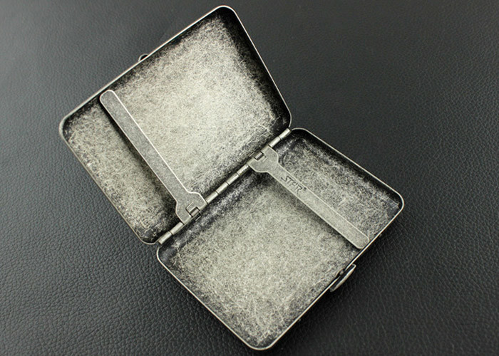 High Grade Daily Household Items Star Antique Silver Gift Box Cigarette Set