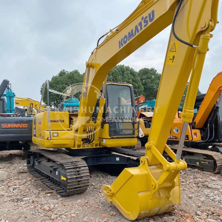 Original Hydraulic Pump Komatsu pc130-7 Excavator in Japan with 12.6TON Operating Weight