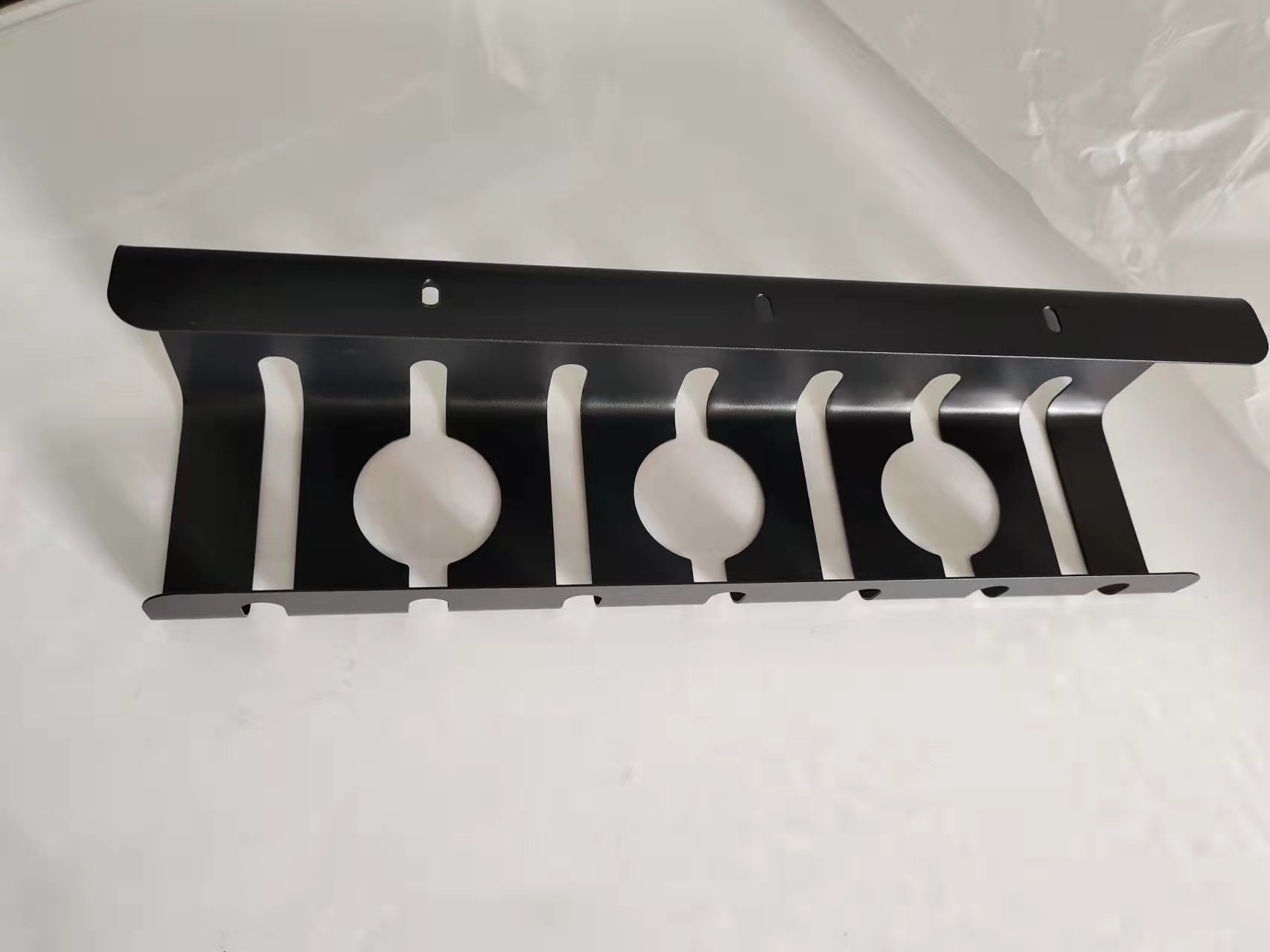 Metal No Drilling and Retractable Design for Neat Under Desk Cable Management Tray