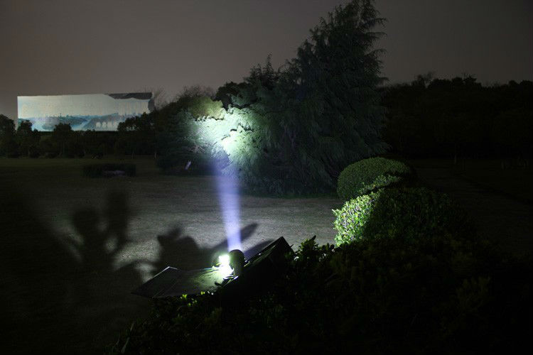Y70 High bright rechargeable diving flashlight with lifesaving hammer and seat belt cutter