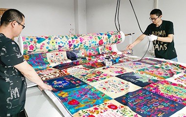 White Waffle Golf Towel Customized Printing Designs For Outdoor Activities