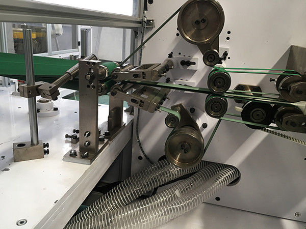 High Speed 1400ppm 3 Phase Sanitary Napkin Stacker Machine
