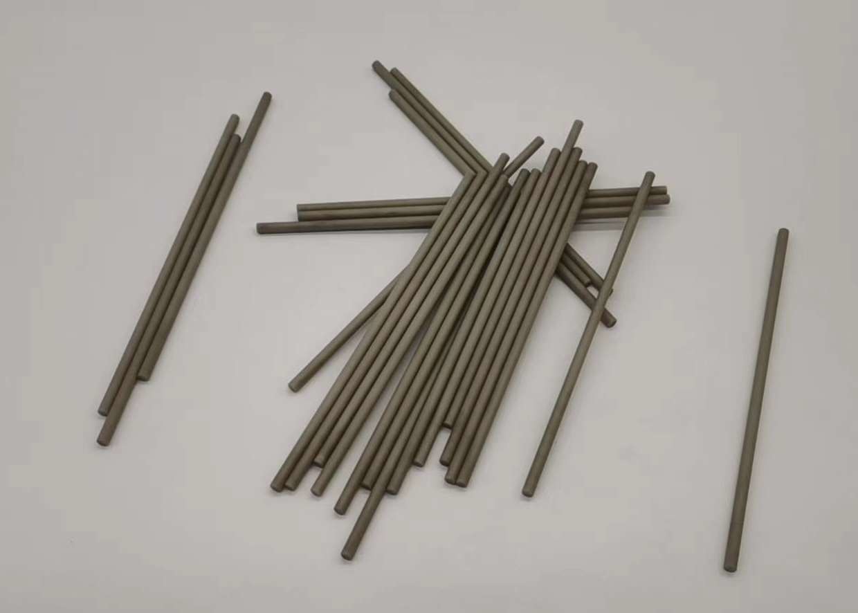 Dielectric Constant 9 Aluminium Nitride Ceramic Tube Flexural Strength ≥330MPa