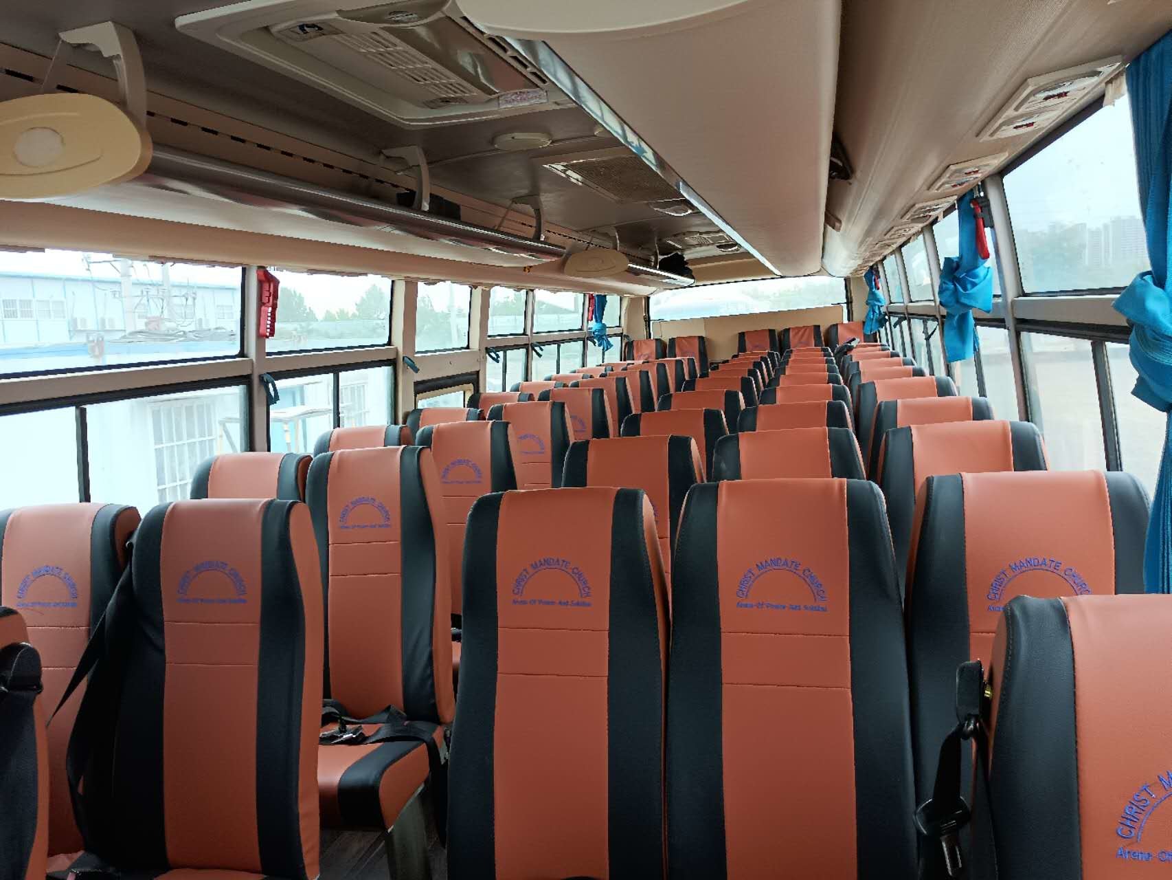 Front Engine Bus Yutong Zk6102d Leaf Spring Suspension RHD/LHD 45-47Seats Coach