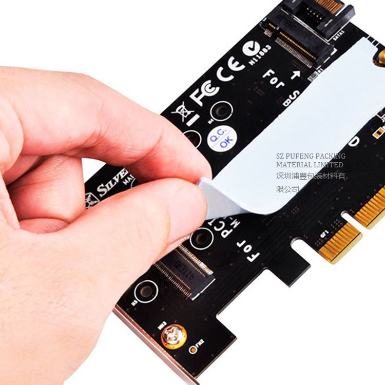 1.4W/M.K LED Thermal Interface Pad , Conductive Thermal Gap Filler Pad Reusable