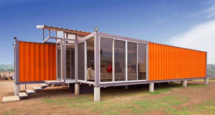 Custom Made Luxury Prefab Container House Flexible Design with Aluminum Window and 20ft Shipping Container